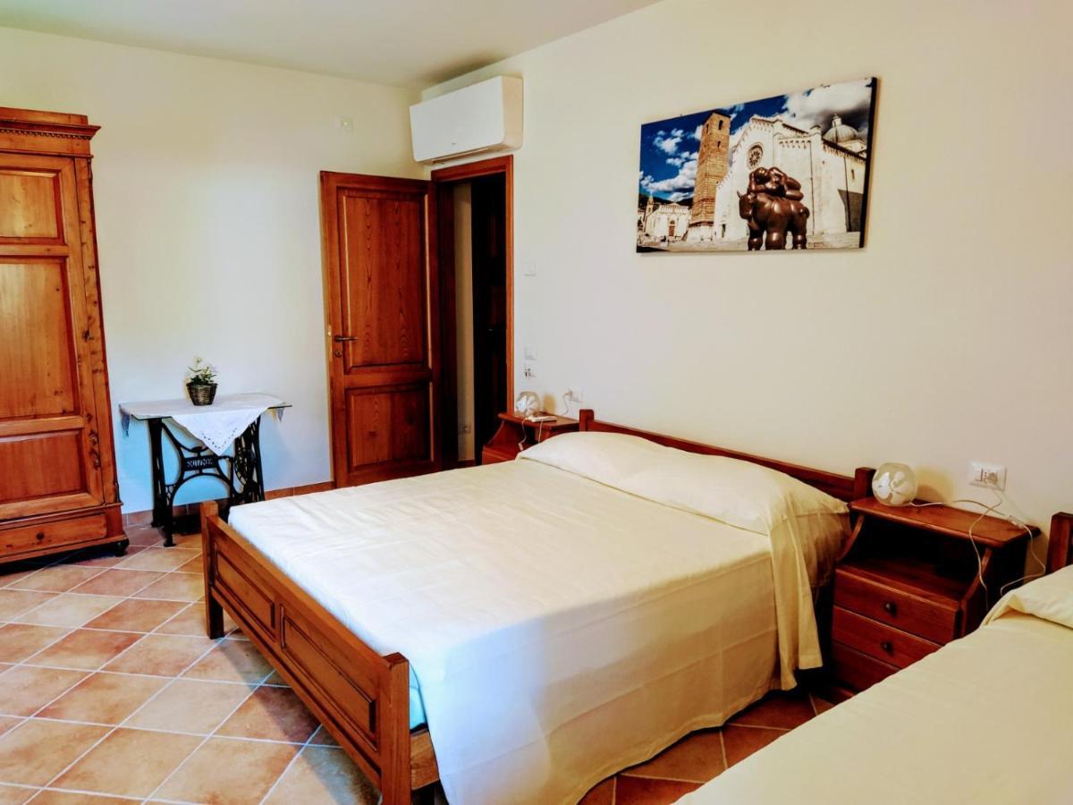 פיאטרה סנטה Agriturismo La Vite Maritata מראה חיצוני תמונה
