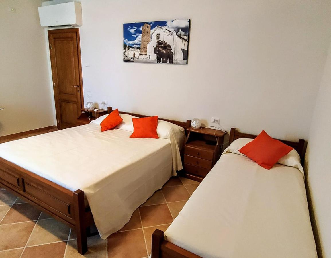 פיאטרה סנטה Agriturismo La Vite Maritata מראה חיצוני תמונה